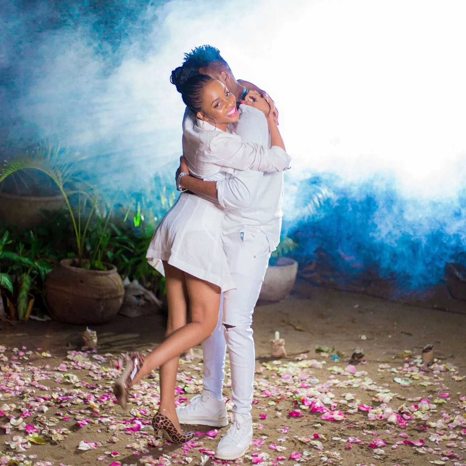 Lomodo Ft Nandy lomodo ft nandy sina ujanja