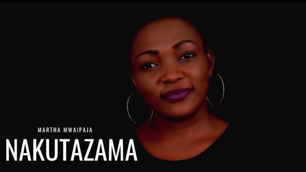 martha mwaipaja nakutazama