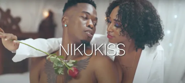 video sammy john nikukiss
