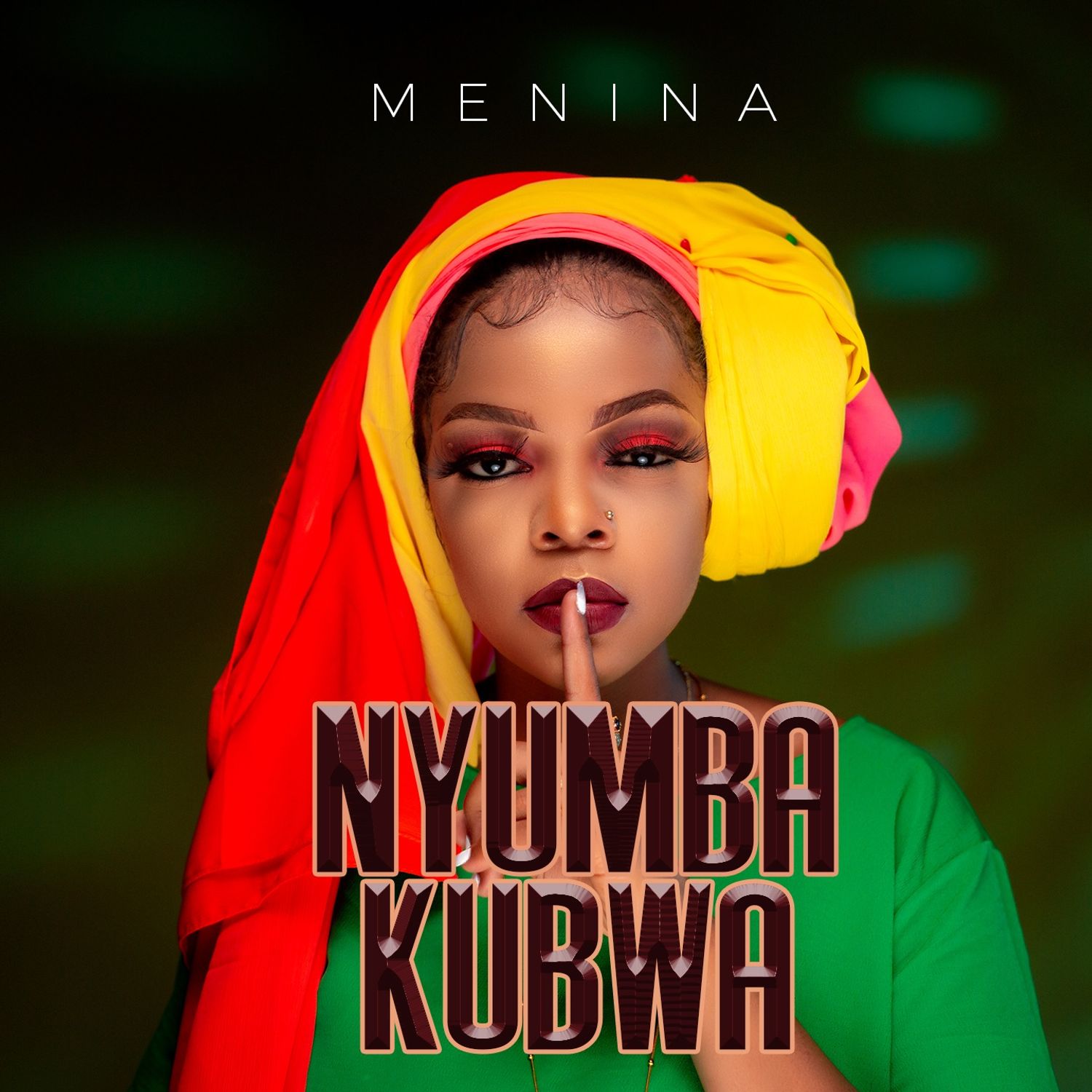 menina nyumba kubwa