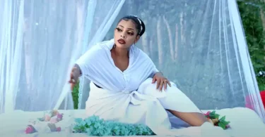video menina ft k2ga sijiwezi
