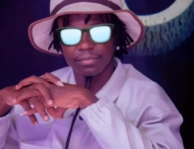 Dada Jambazi Na Mdogo Wake