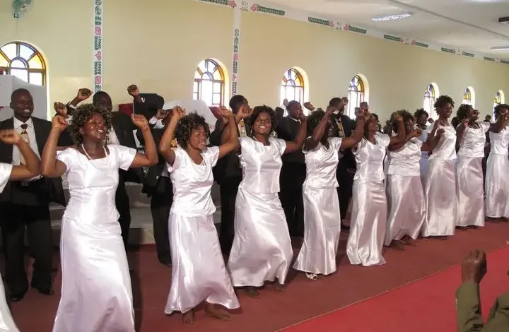 mbeya moravian choir - mungalalamukaga mbeya moravian town choir mungalalamukaga