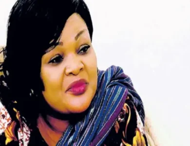 Bahati Bukuku Mimi Nasafiri