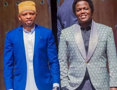 MwanaFA AY Ft Hardmad Dakika Moja