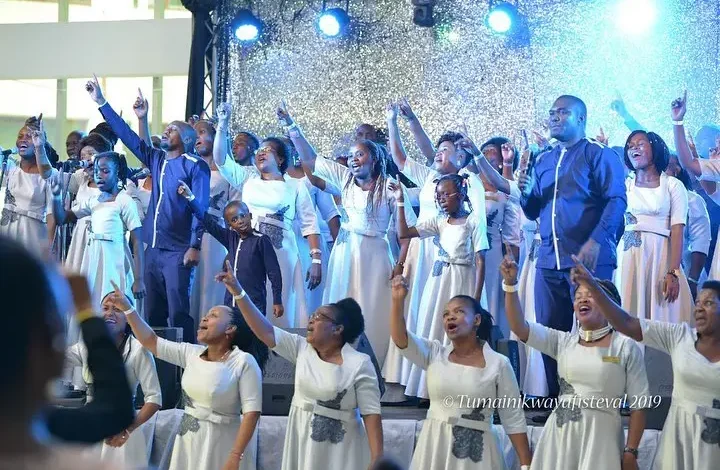 tumaini shangilieni choir - enyi wanadamu Tumaini Shangilieni Choir