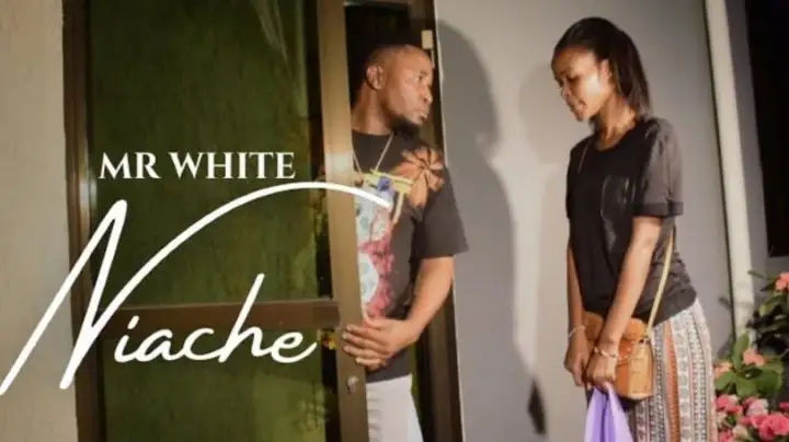 video mr white niache