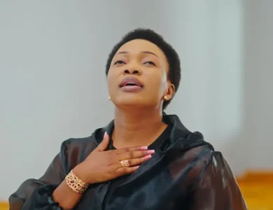 Martha Mwaipaja Nitofautishe