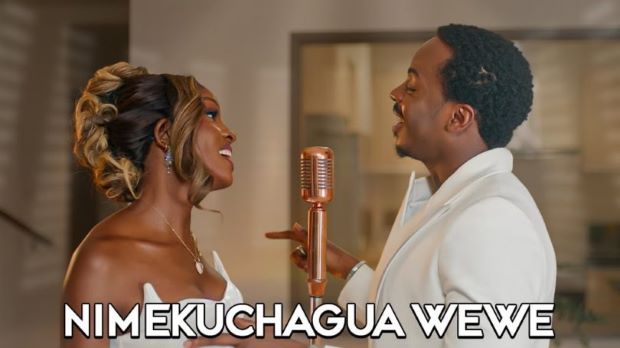 phina & eni Phina Eni – Nimekuchagua Wewe Cover