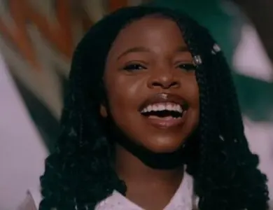 Naomi James Ft Godfrey Steven Tangazo