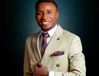 komando wa yesu acha nifurahi